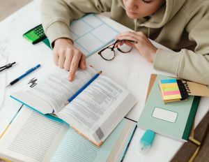 چگونه در کنکور موفق شویم؟ راهکارهای علمی و عملی رتبه عالی